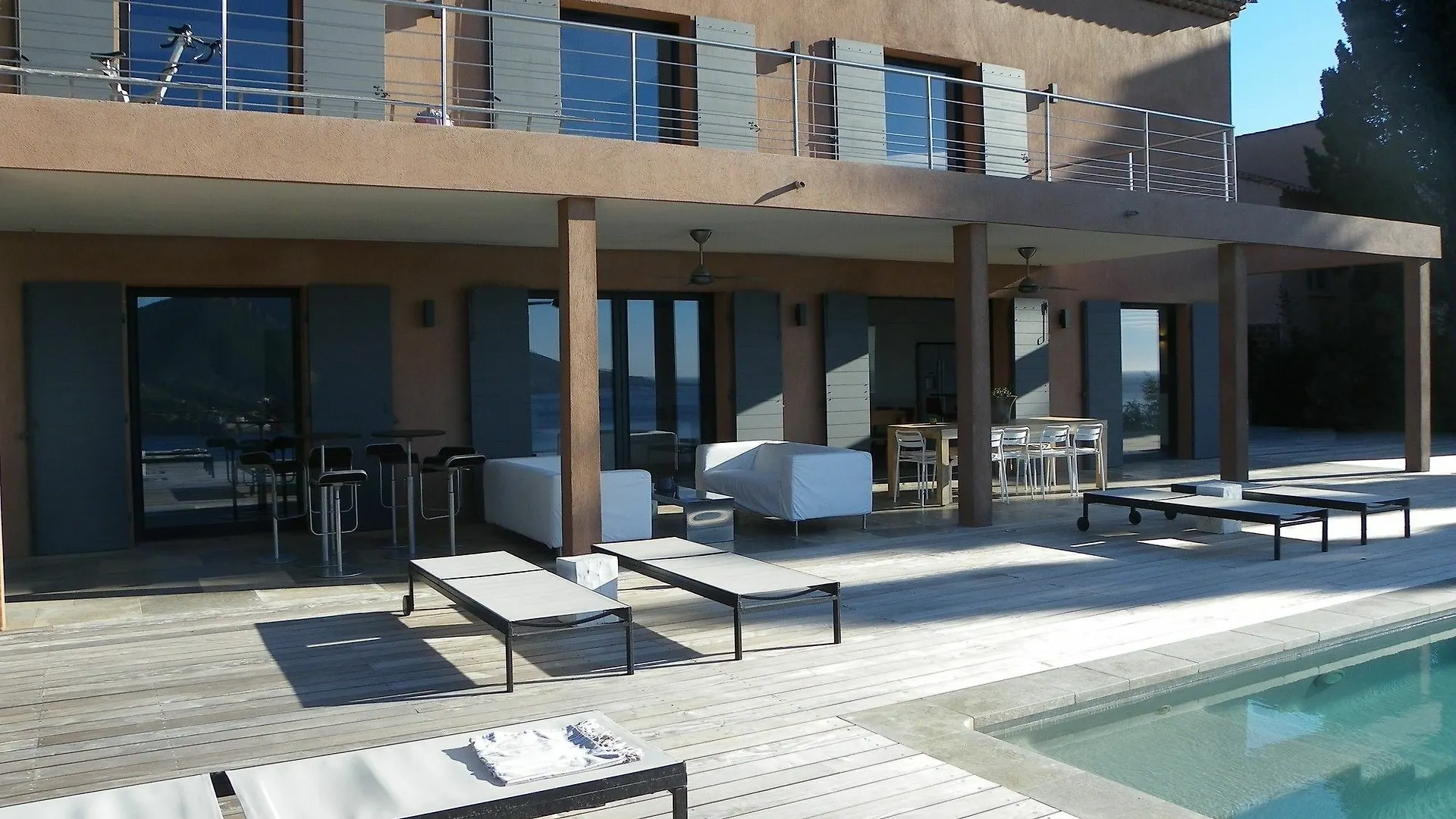 Agence La Galere - Villa Rio تيول سور مير تيول سور مير